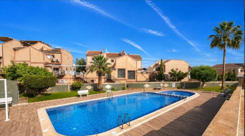 Alicante - Torrevieja - 225m2