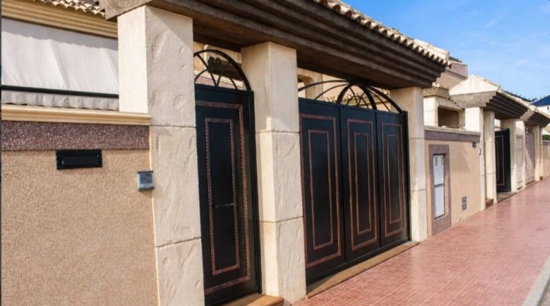 Alicante - Torrevieja - 225m2