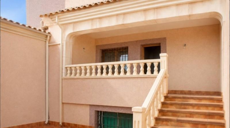 Alicante - Torrevieja - 225m2