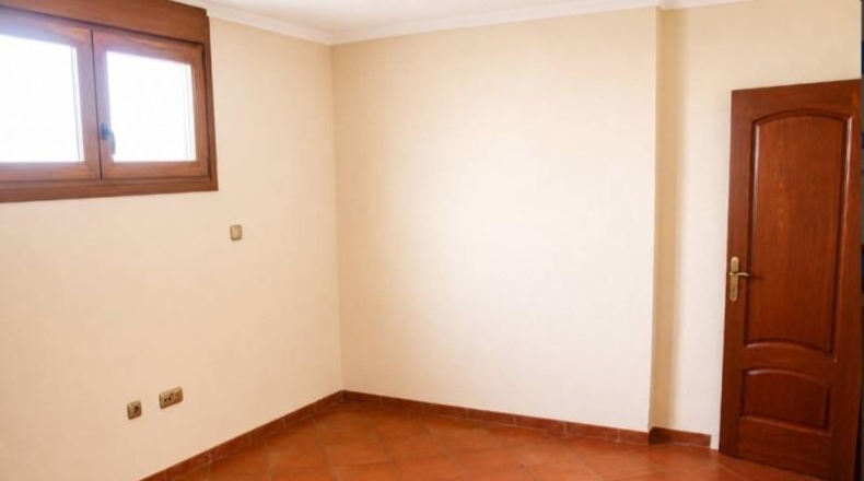 Alicante - Torrevieja - 225m2