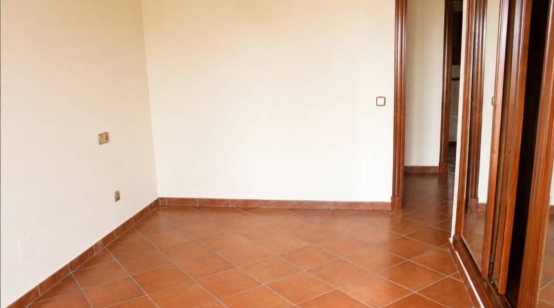 Alicante - Torrevieja - 225m2