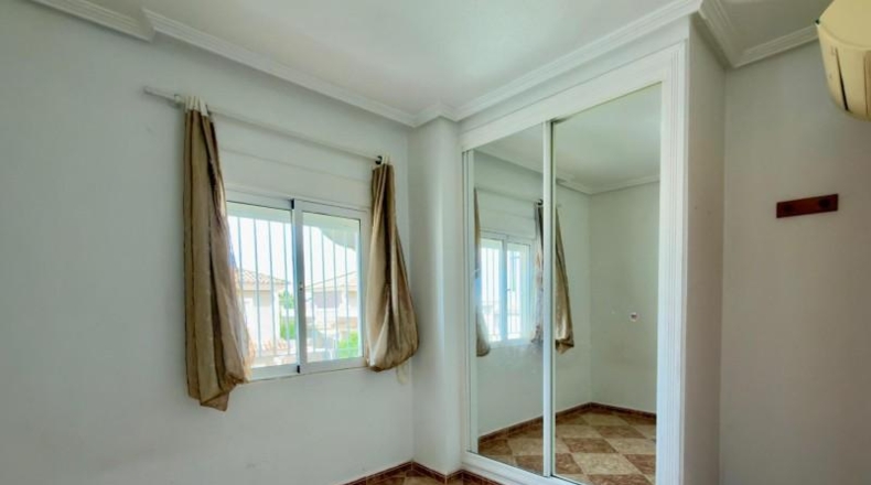Аликанте - Torrevieja - 227m2