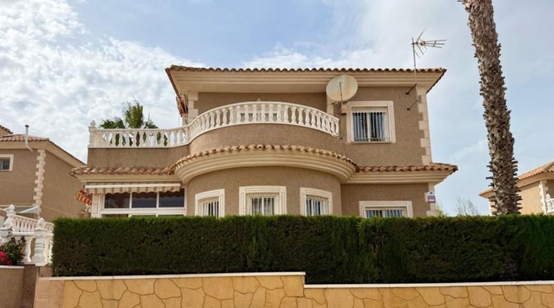 Аликанте - Torrevieja - 227m2