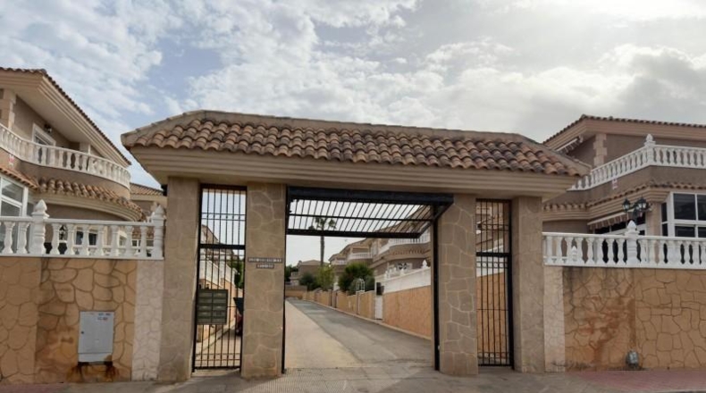 Аликанте - Torrevieja - 227m2