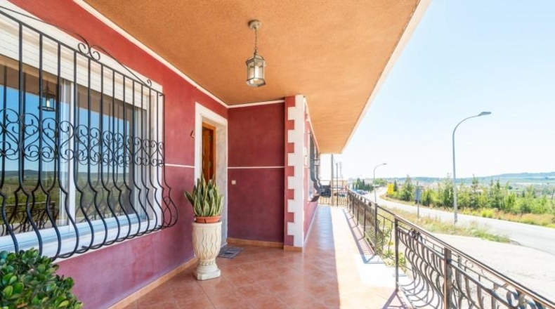 Alicante - San Miguel de Salinas - 1164m2