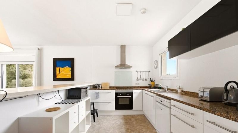 Жирона - Maçanet de la Selva - 1015m2