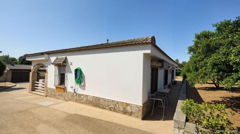 Sevilla - Palomares del Río - 2700m2