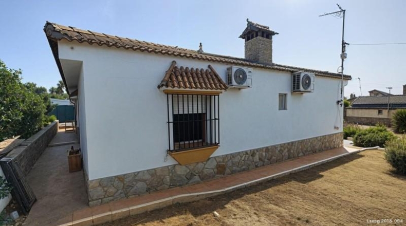 Sevilla - Palomares del Río - 2700m2