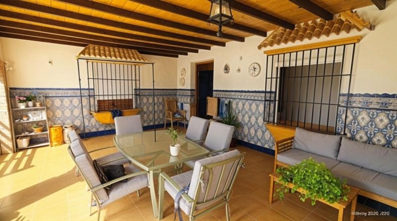 Sevilla - Palomares del Río - 2700m2