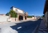 Xalet independent amb terreny en venda a la España, Güéjar Sierra, ref.: TR411523 foto