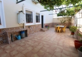 Casa de camp amb terreny en venda a la España, Badajoz, ref.: TR340354 foto