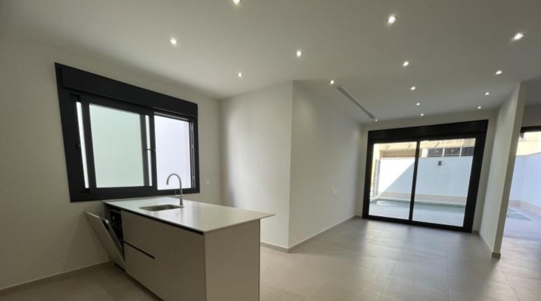 Alicante - Almoradí - 210m2