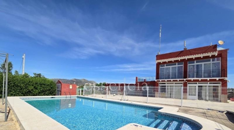 Valencia - Villalonga - 387m2