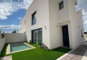 Chalet independiente con terreno en venta en la España, Benijófar, ref: TR334774 foto