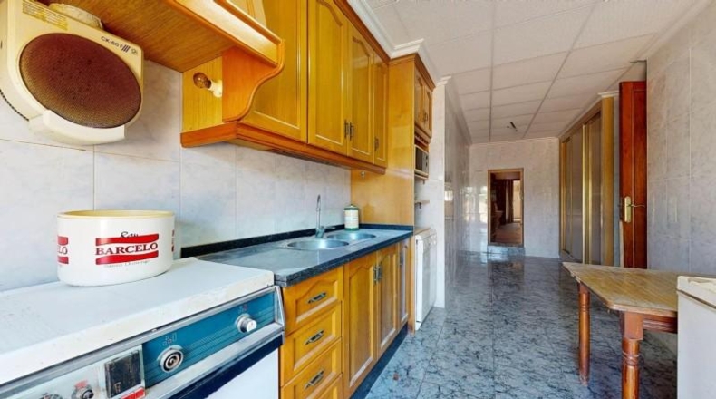 Аликанте - Elche - 13637m2