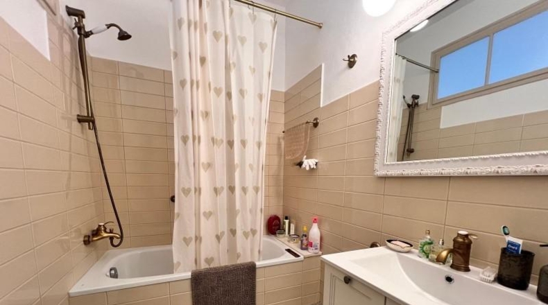 Жирона - Sant Feliu de Guíxols - 120m2