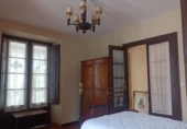 Отдельно стоящий дом с участком на продажу в городе Ramales de la Victoria Фото