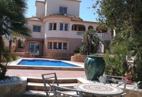 Castalla 720&nbsp;m²