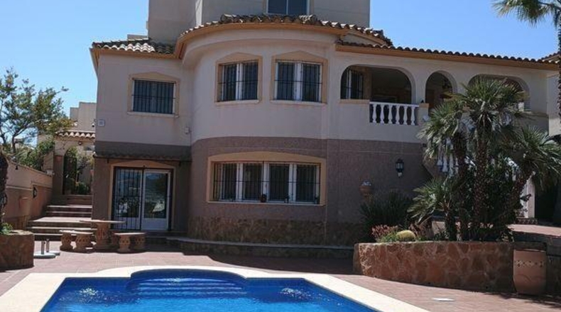 Alicante - Castalla - 720m2