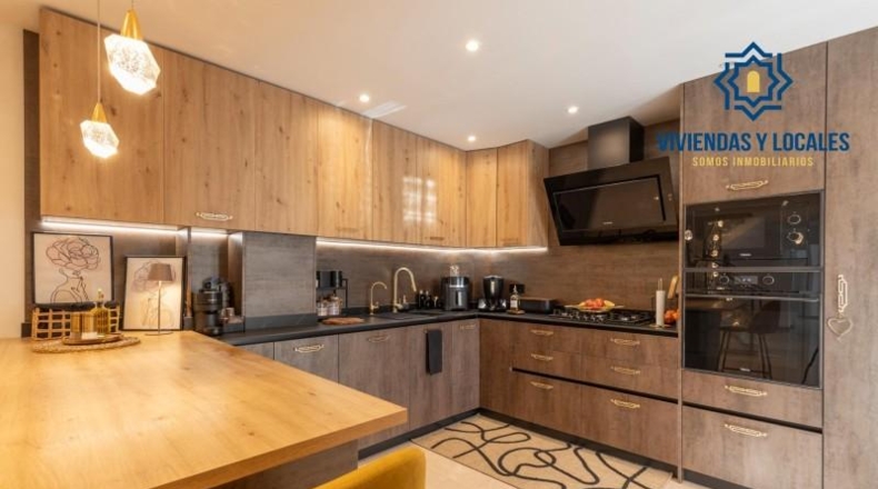 Granada - Peligros - 240m2