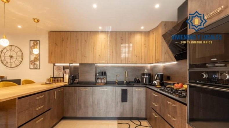 Granada - Peligros - 240m2