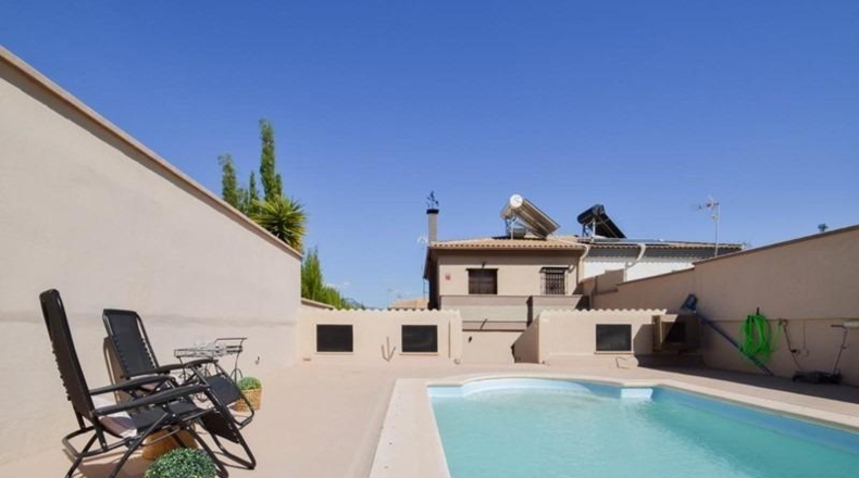 Granada - Albolote - 356m2
