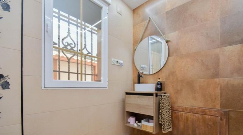 Granada - Albolote - 356m2