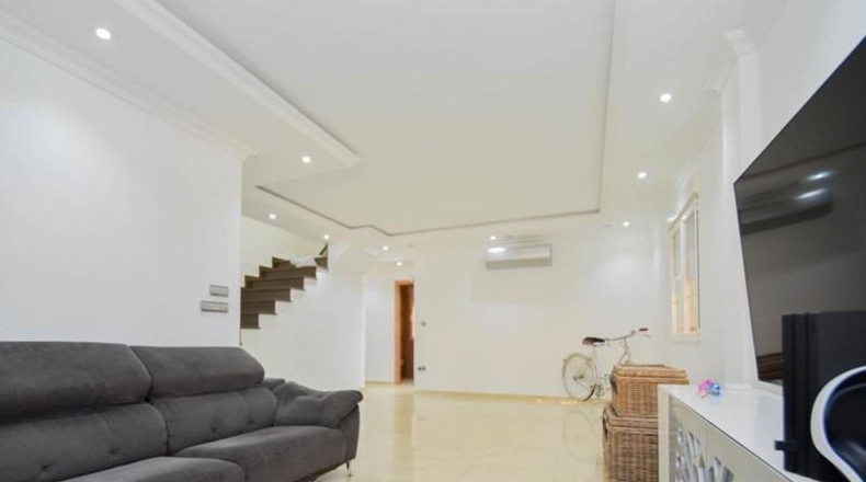 Granada - Albolote - 356m2