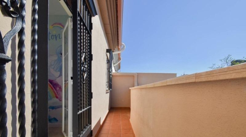 Granada - Albolote - 356m2
