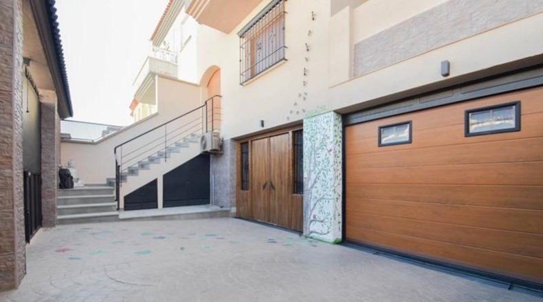 Granada - Albolote - 356m2