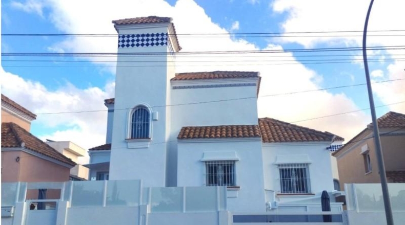 Alicante - San Miguel de Salinas - 250m2