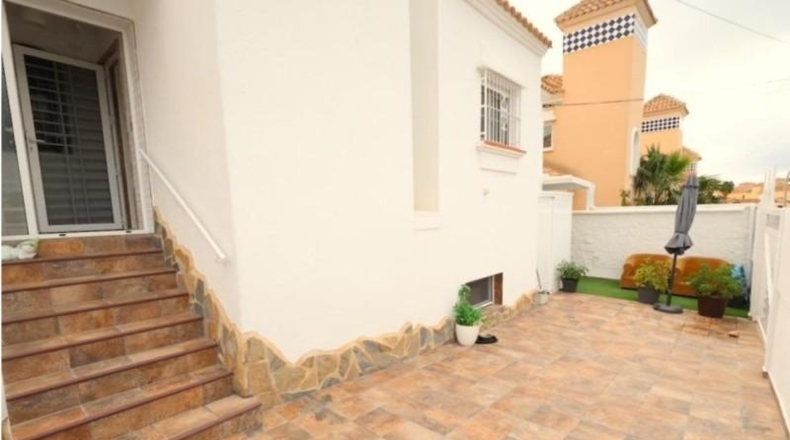 Alicante - San Miguel de Salinas - 250m2