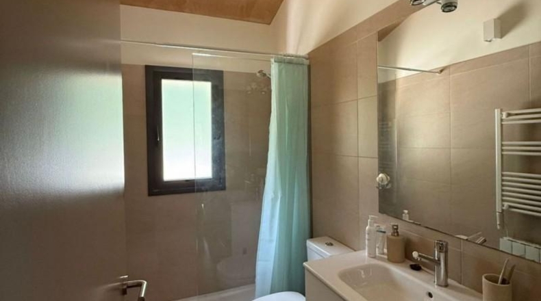 Жирона - Sant Aniol de Finestres - 6190m2