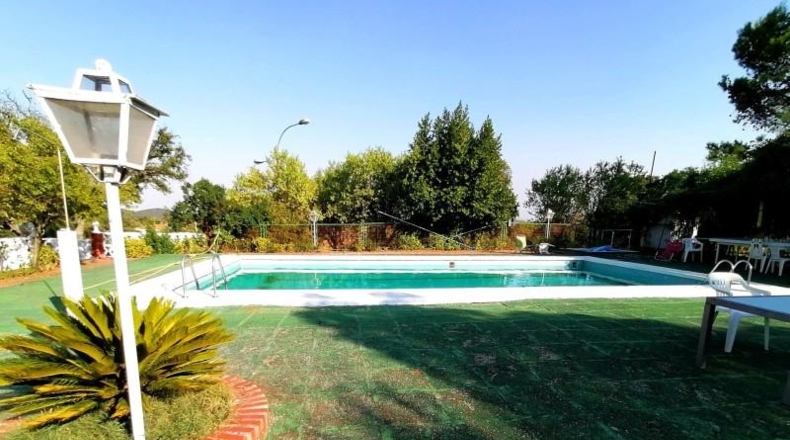 Cáceres - Cáceres - 470m2