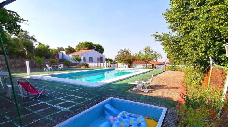 Cáceres - Cáceres - 470m2
