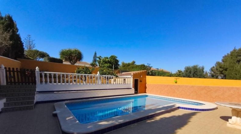 Alicante - Torrevieja - 670m2