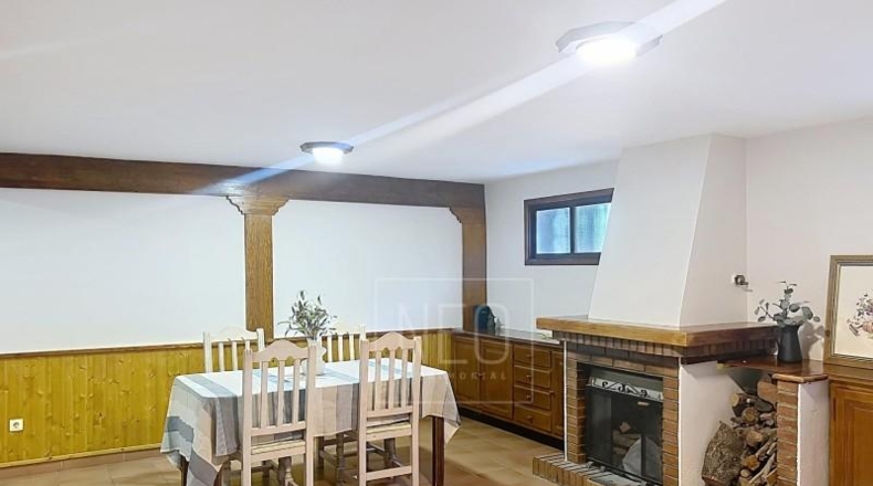 Comunidad de Madrid - Carretera de Loeches - 226m2