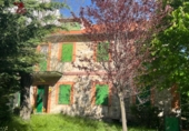 Отдельно стоящий дом с участком на продажу в городе Cercedilla Фото