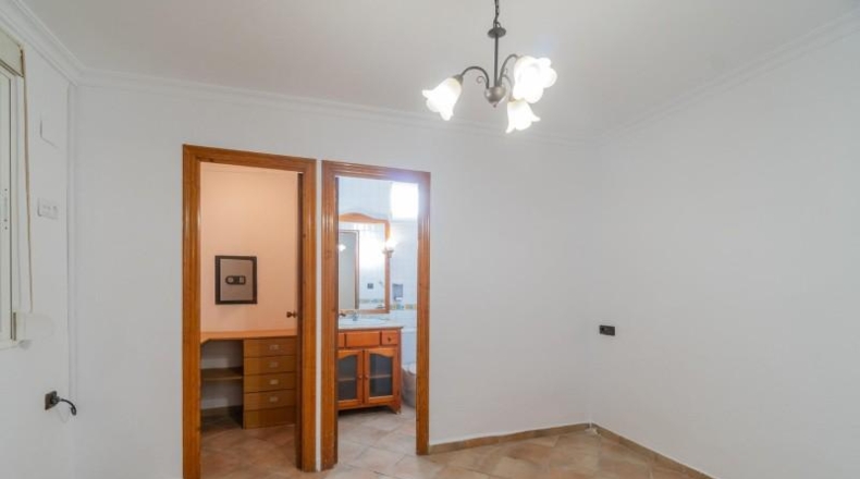 Alicante - Torrevieja - 309m2