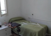 Отдельно стоящий дом с участком на продажу в городе Salou Фото