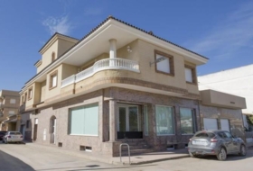 Los Alcázares 630&nbsp;m²