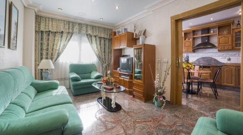 Мурсия - Los Alcázares - 630m2