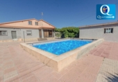 Chalet independiente con terreno en venta en la España, San Vicente del Raspeig, ref: TR411628 foto