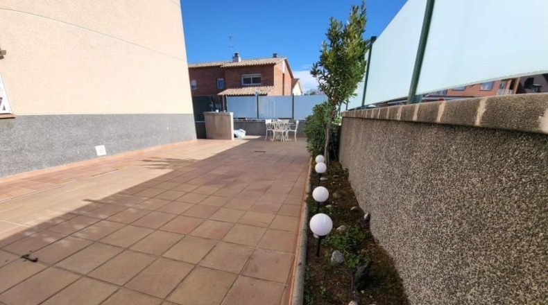 Жирона - Vidreres - 302m2