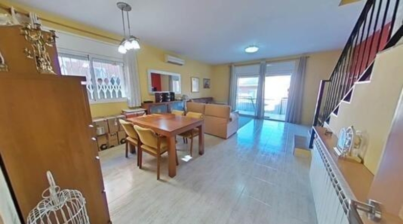 Barcelona - Санта-Перпетуа-де-Могода - 220m2