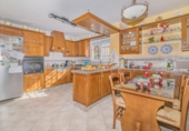 Chalet independiente con terreno en venta en la España, Maracena, ref: TR411643 foto