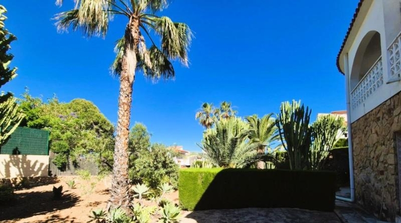 Alicante - La Nucia - 1000m2