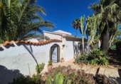 Chalet independiente con terreno en venta en la España, La Nucia, ref: TR411642 foto