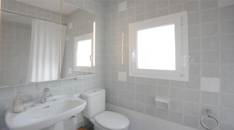 Жирона - Sant Feliu de Guíxols - 100m2