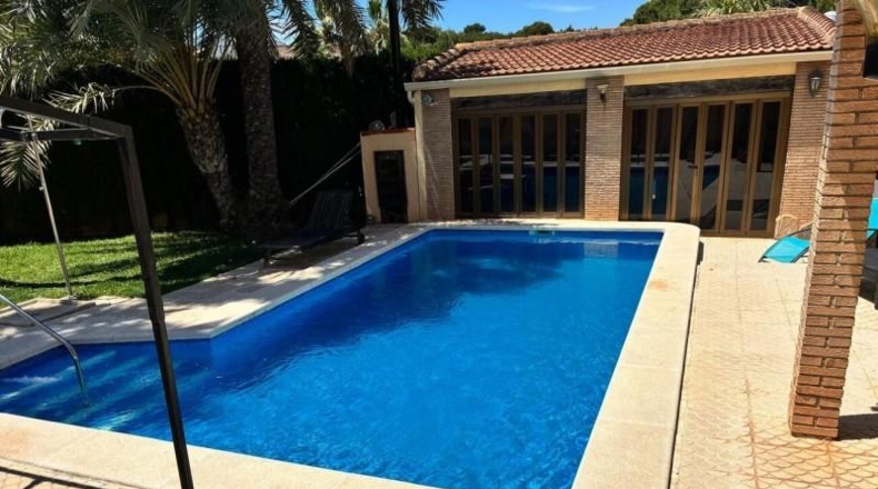Alicante - Torrevieja - 822m2